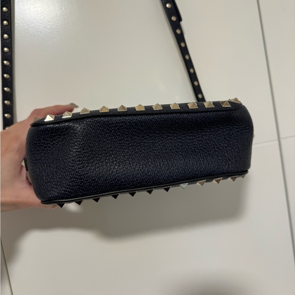 Valentino Rockstud Crossbody Camera Bag - Picture 11 of 12